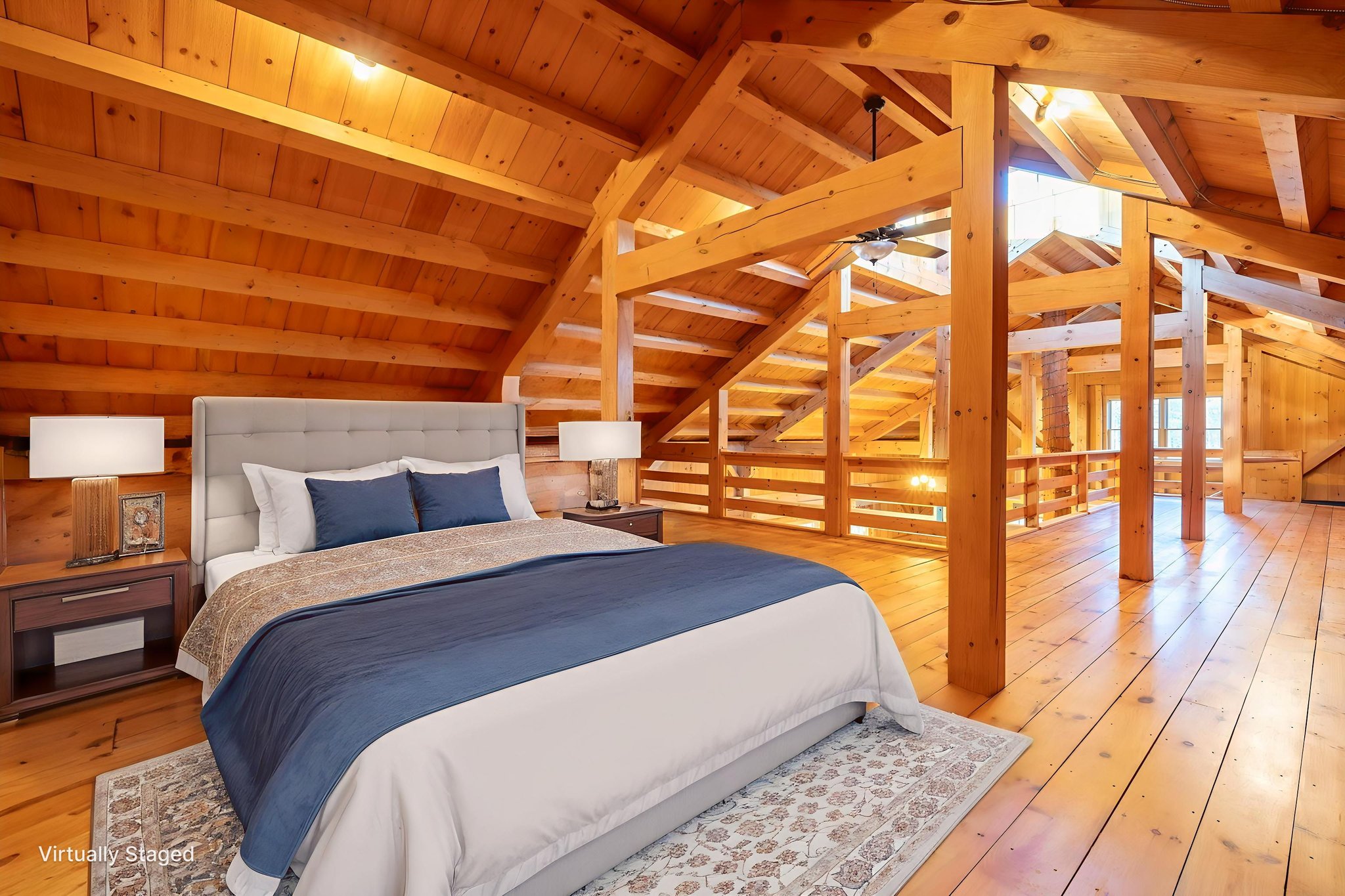 1T5A1056-HDR virtually staged.jpeg