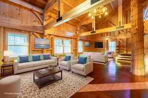 1T5A1026-HDR virtually staged.jpeg