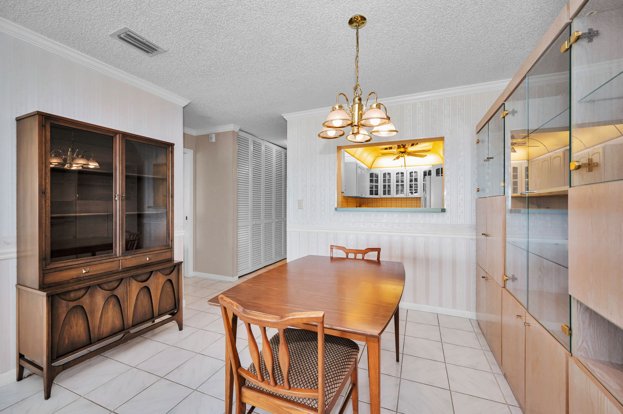 Dining Room2