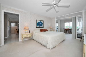 Master Bedroom1a