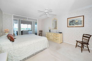 Master Bedroom1b