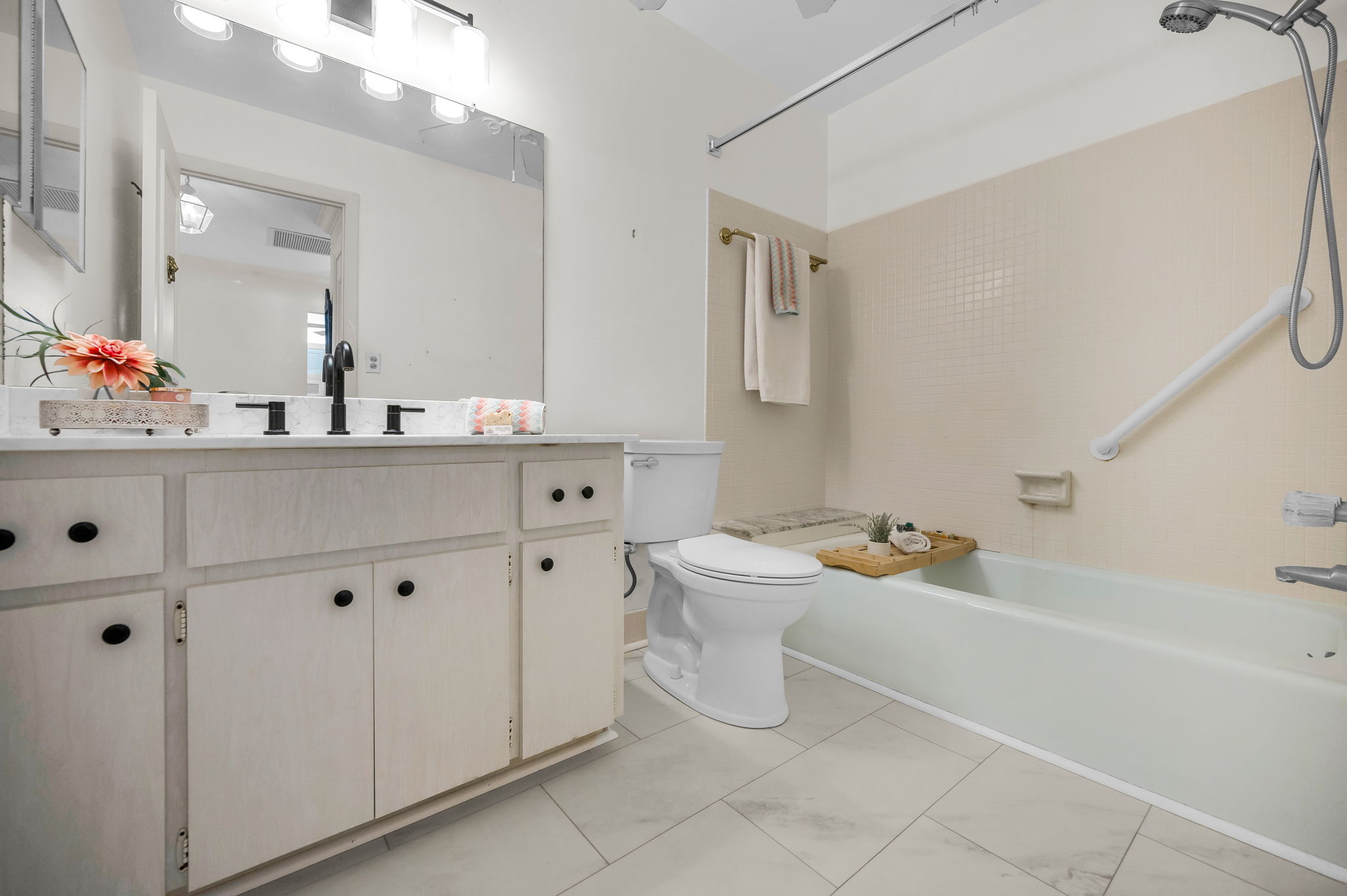 Bathroom2