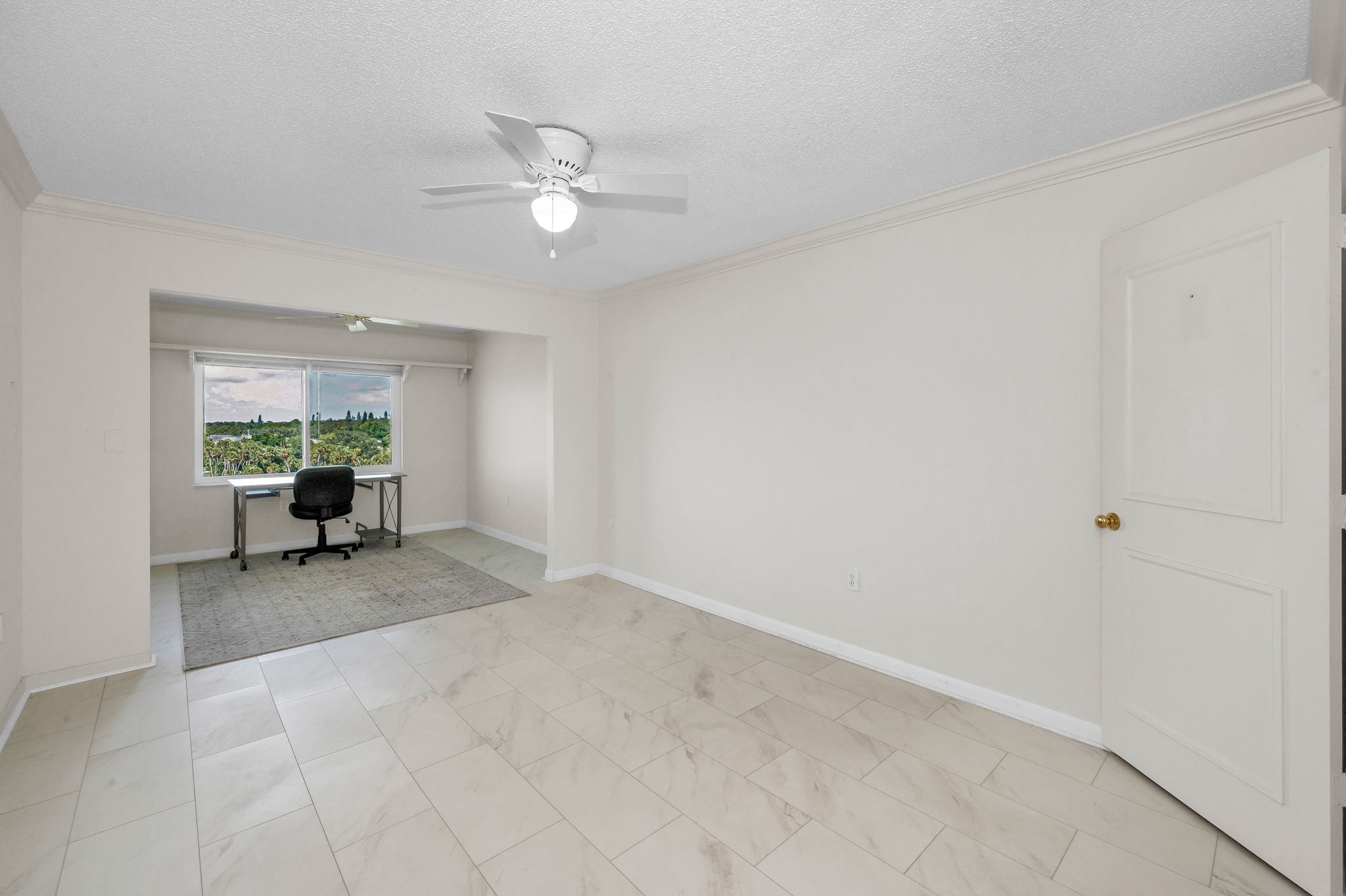 Bedroom1b