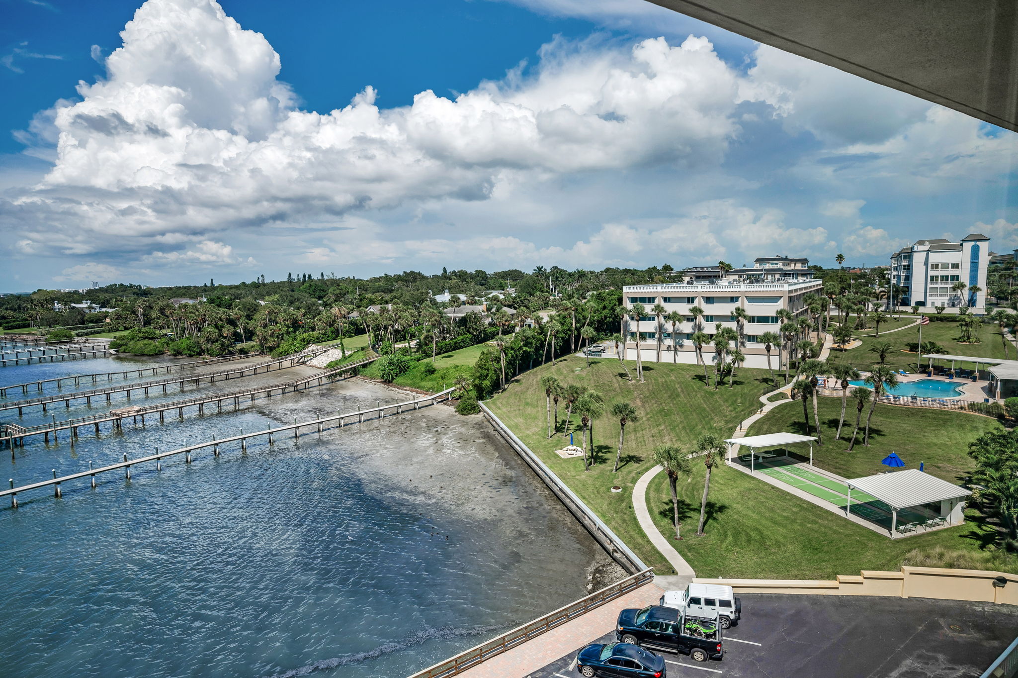 Family Room View5