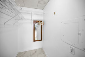 Bedroom1 Closet