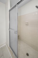 Primary Bathroom1b