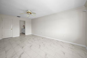 Primary Bedroom1d