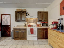  Photo 17