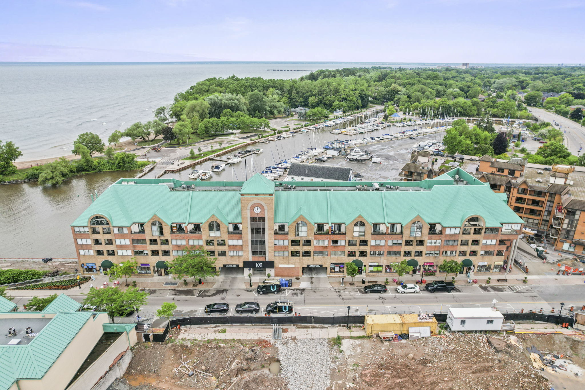 100 Bronte Rd Unit 416 Oakville, ON L6L 3B7