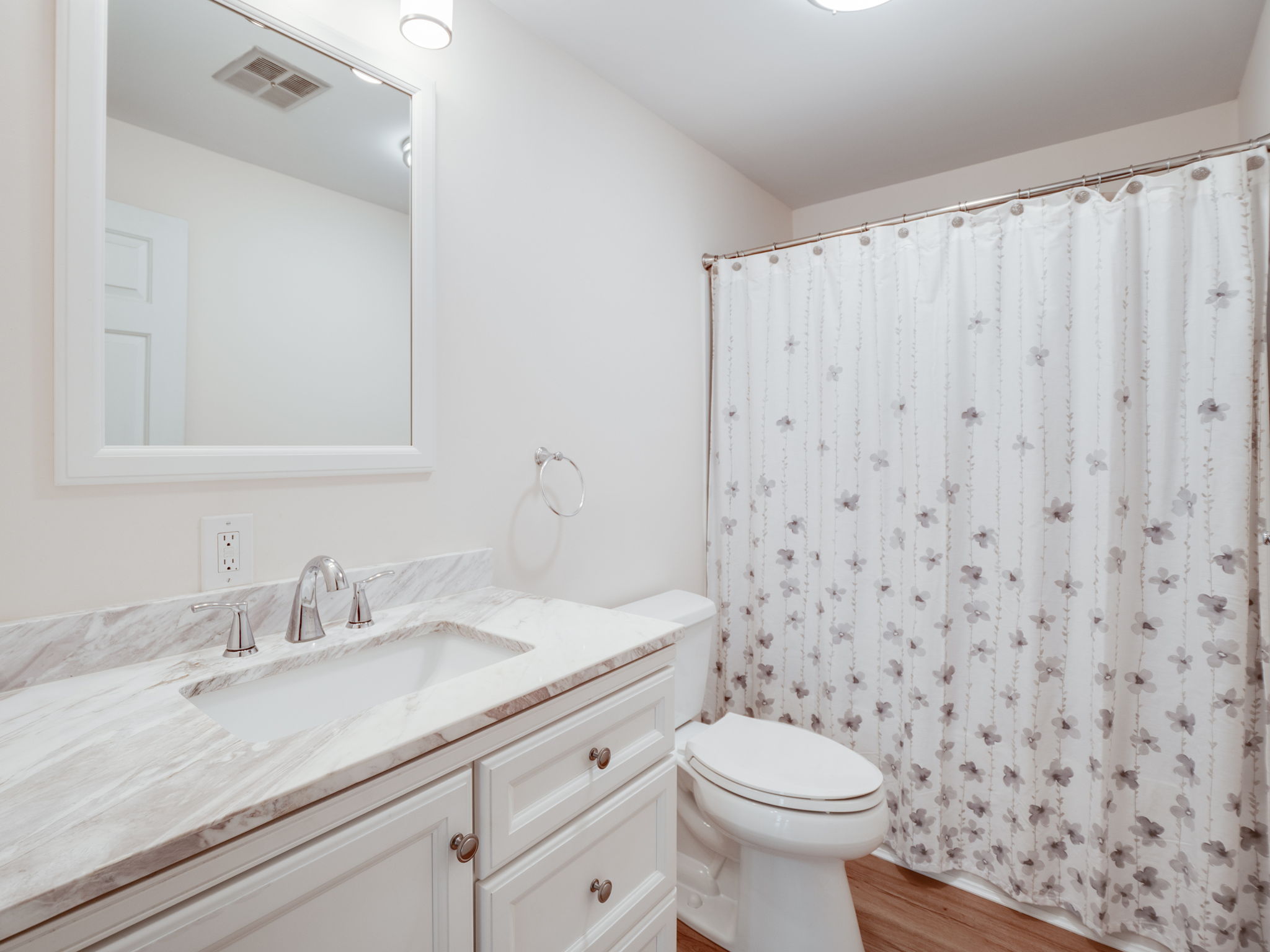 100 Cass Ave B16 Dracut MA-1