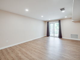 100 Cass Ave B16 Dracut MA-9