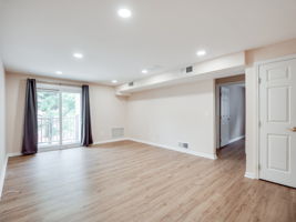 100 Cass Ave B16 Dracut MA-6