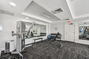 Center St 310-0608-903.jpg