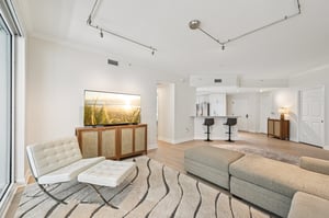 Center St 310-S0608-007.jpg
