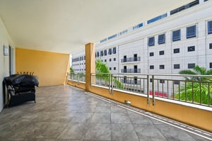 Center St 310-S0608-026.jpg