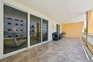 Center St 310-S0608-027.jpg