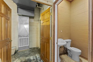  Photo 49