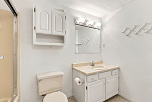  Photo 23