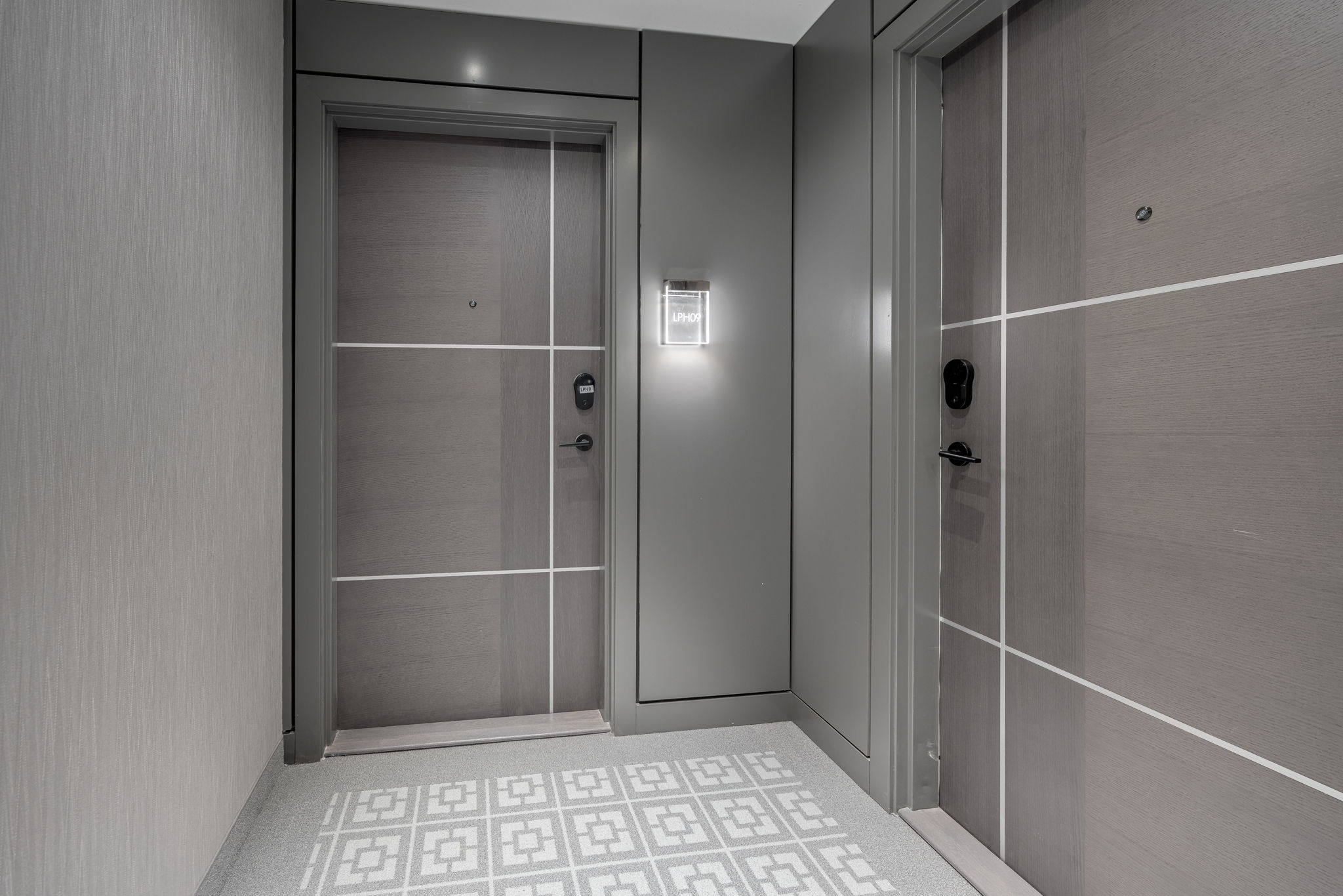 Toronto property showcase — delivered property photograph 3