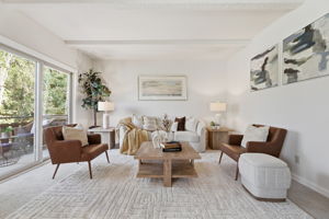 010_F8_100 E Middlefield Rd 6g