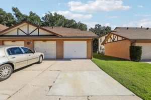 E Oak Terrace Dr D2-S1905-002.jpg