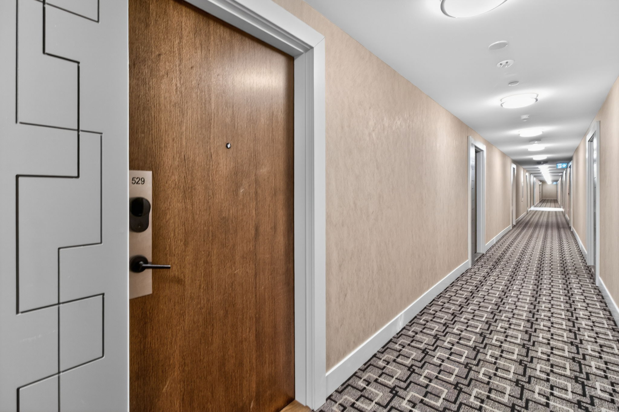 100 Eagle Rock Way Unit 529 Vaughan, ON L6A 5B9
