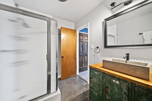  Photo 45