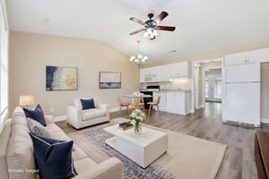 Full1 (2) virtually staged.jpeg