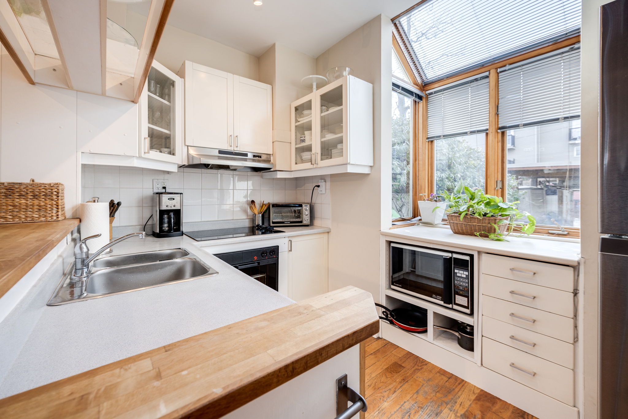 Toronto property showcase — delivered property photograph 10