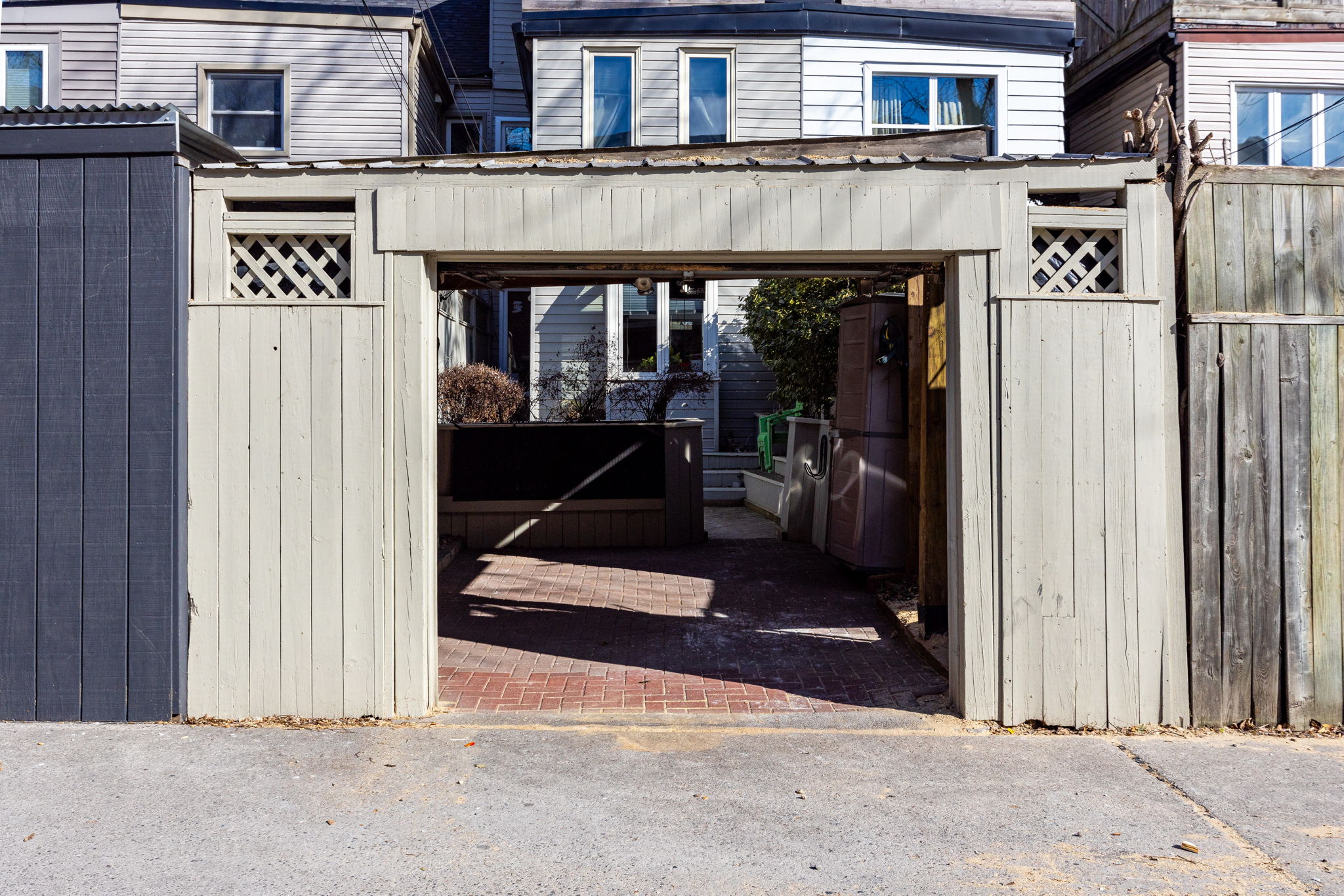 Toronto property showcase — delivered property photograph 46
