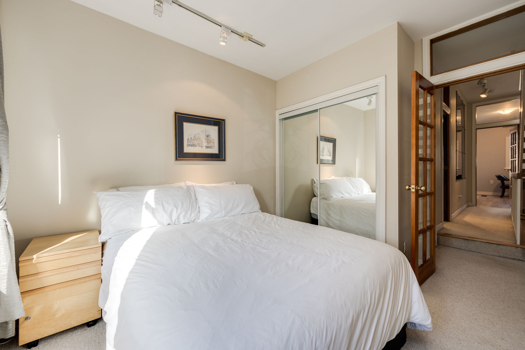 Toronto property showcase — delivered property photograph 24