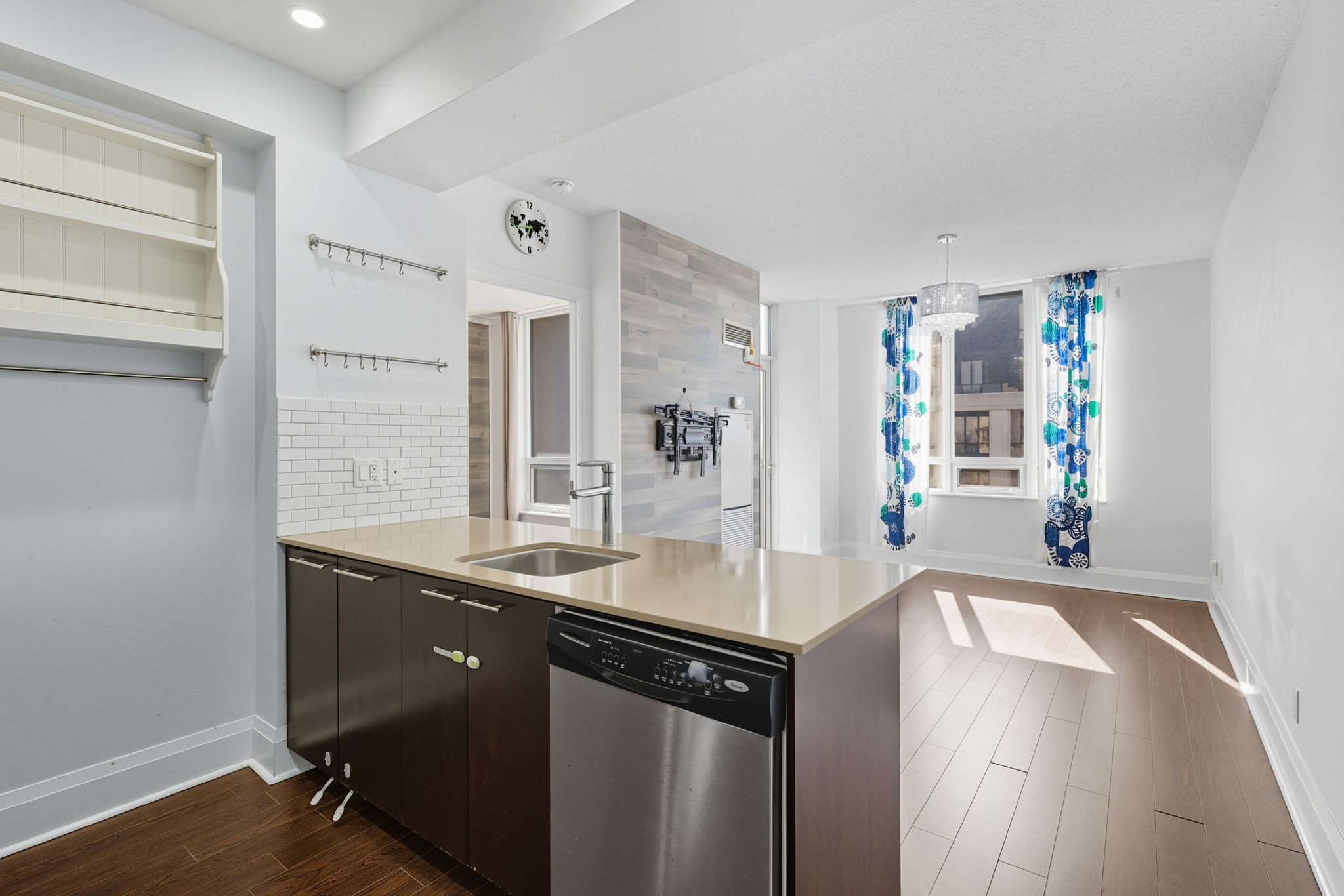 Toronto property showcase — delivered property photograph 5