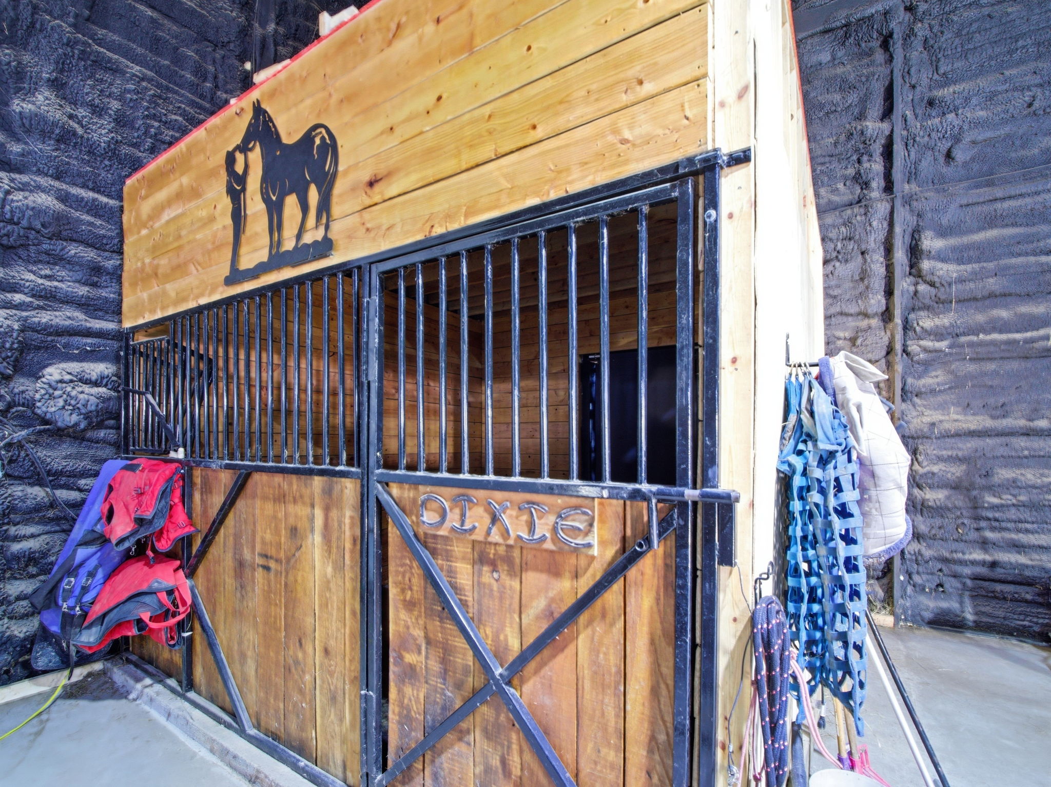 horse stall