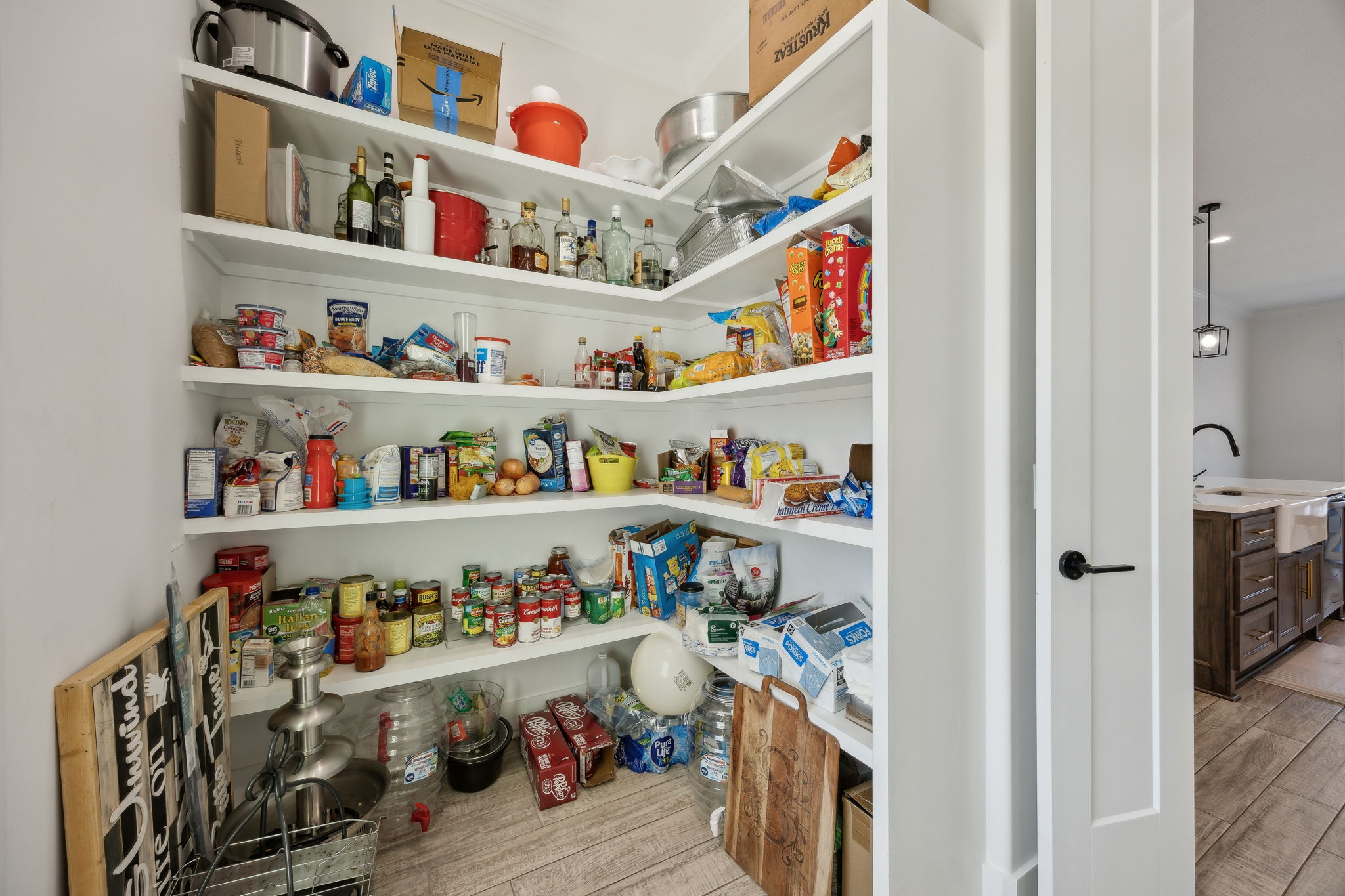 Butler's Pantry