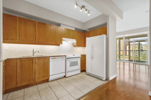 Full galley kitchen