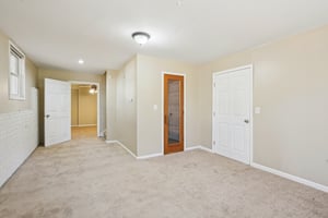 Julia Ct-S1211-045.jpg