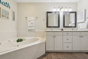 Juniper Way-S0510-023.jpg