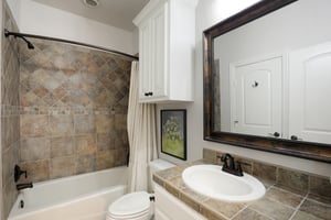 Kentucky Derby Dr-L1206-027.jpg