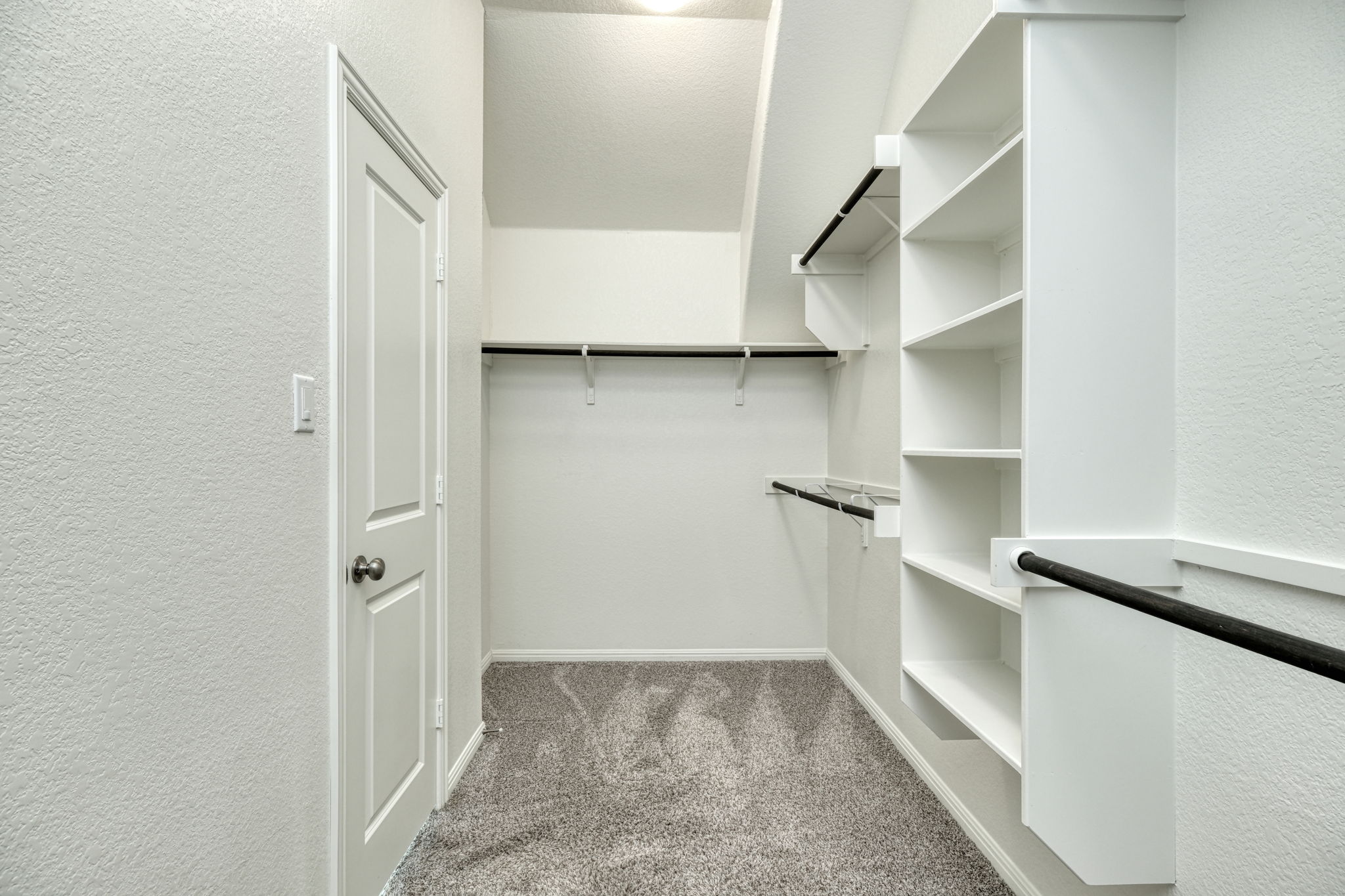 Primary Bedroom Closet