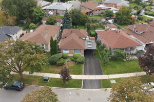  Photo 0