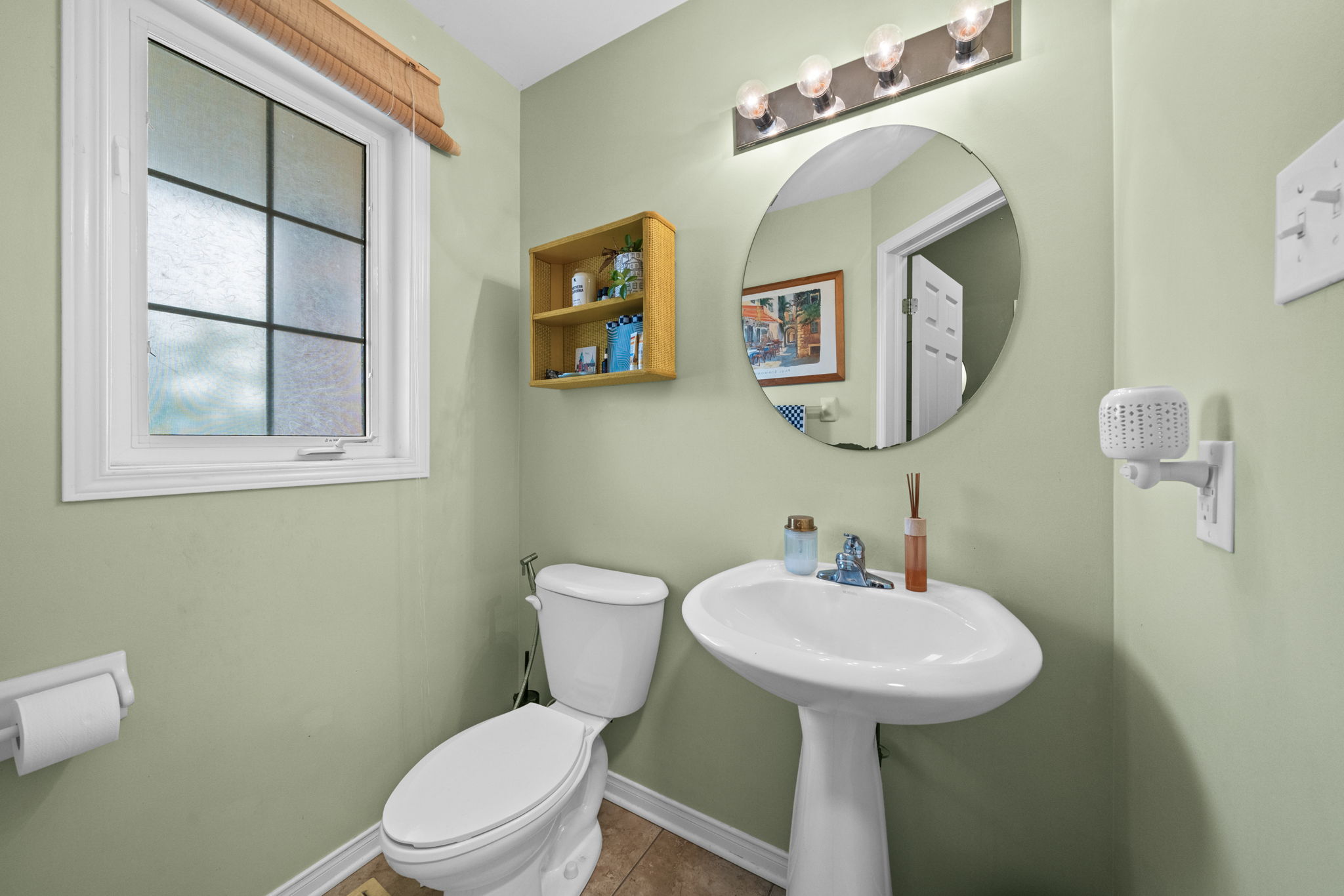  Photo 7