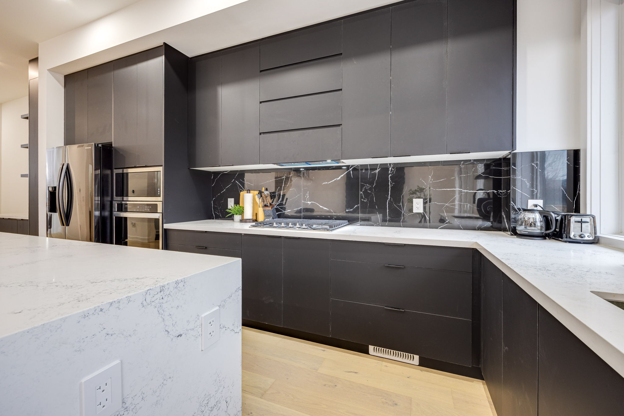 Toronto property showcase — delivered property photograph 11