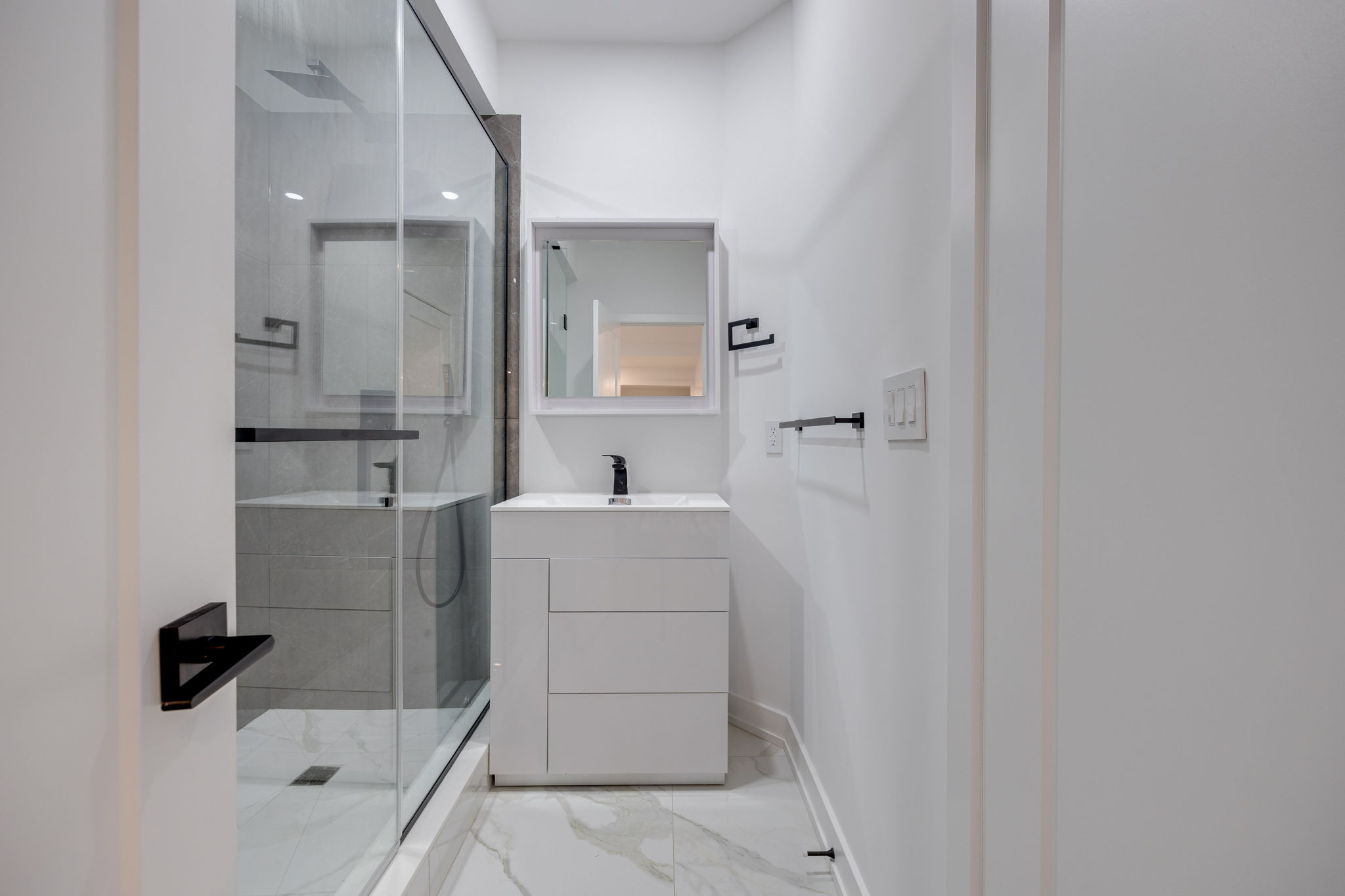 Toronto property showcase — delivered property photograph 53