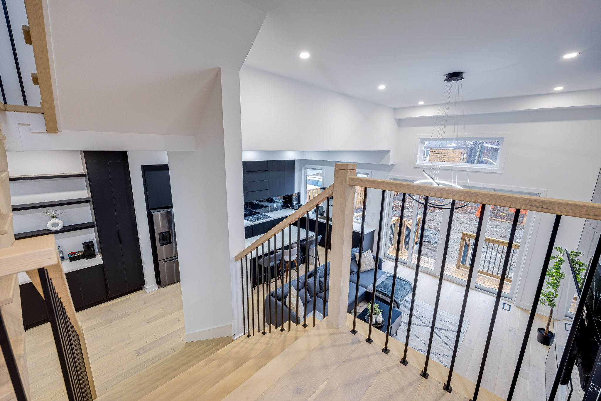 Toronto property showcase — delivered property photograph 25