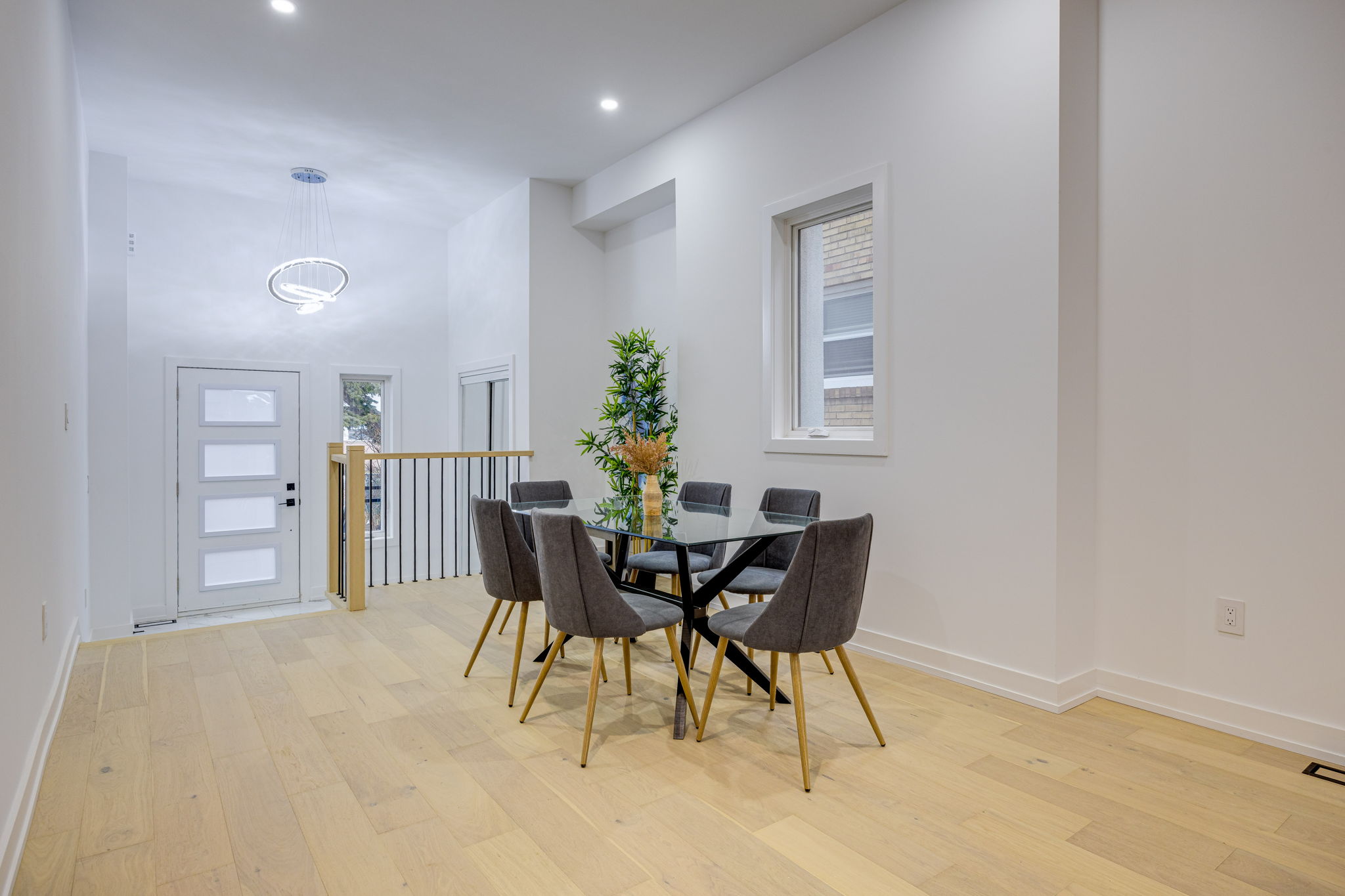 Toronto property showcase — delivered property photograph 17