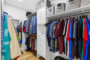 Walk-In Closet Master Suite