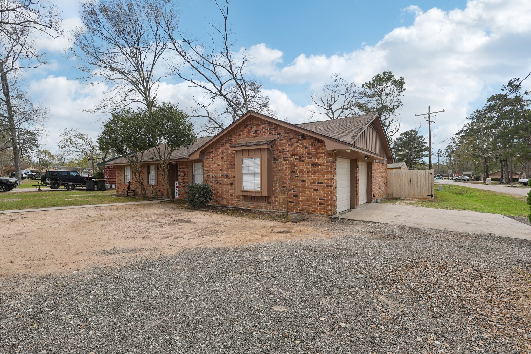 Montrose Cir-S0403-003.jpg