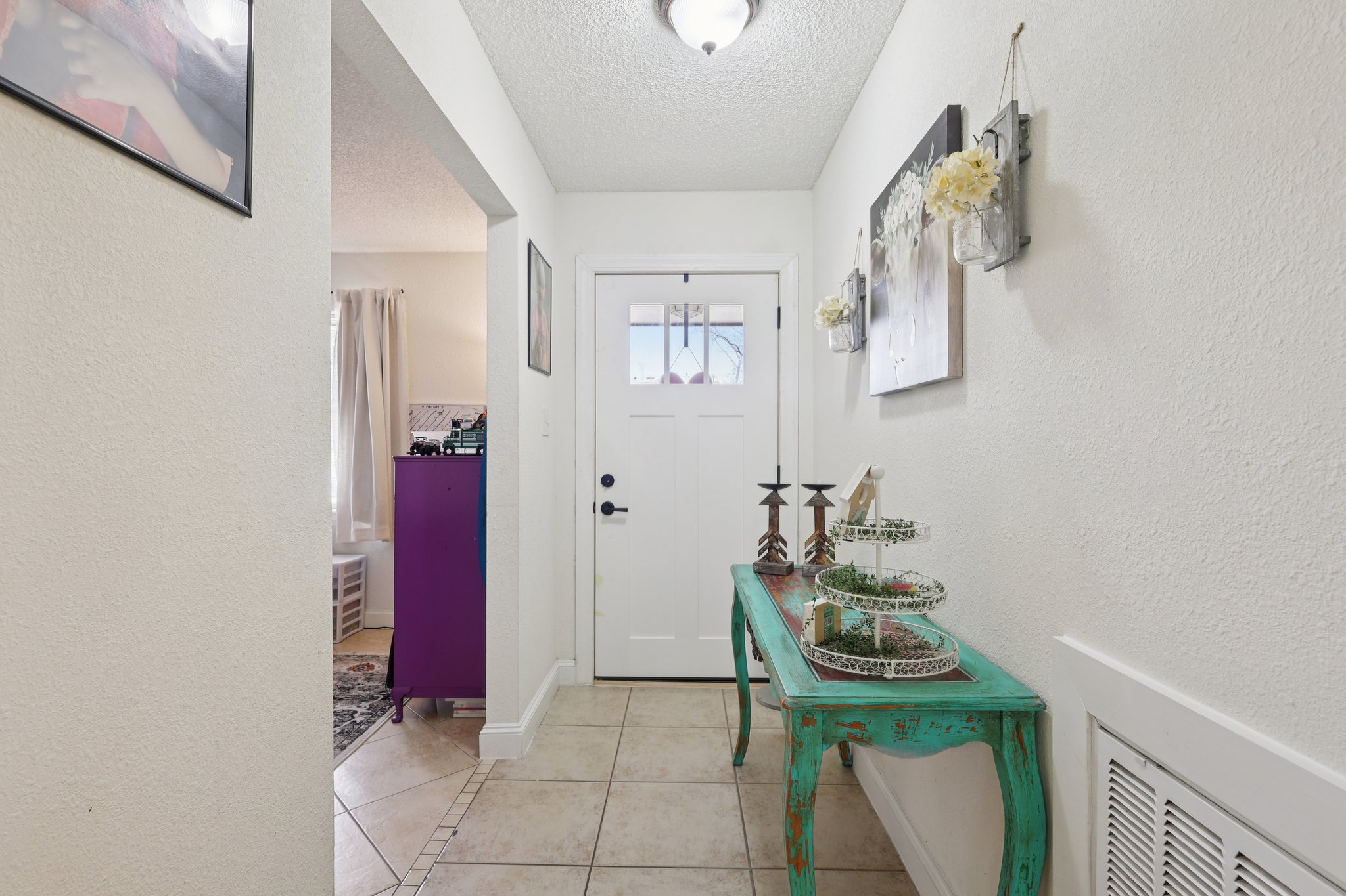 Montrose Cir-S0403-005.jpg