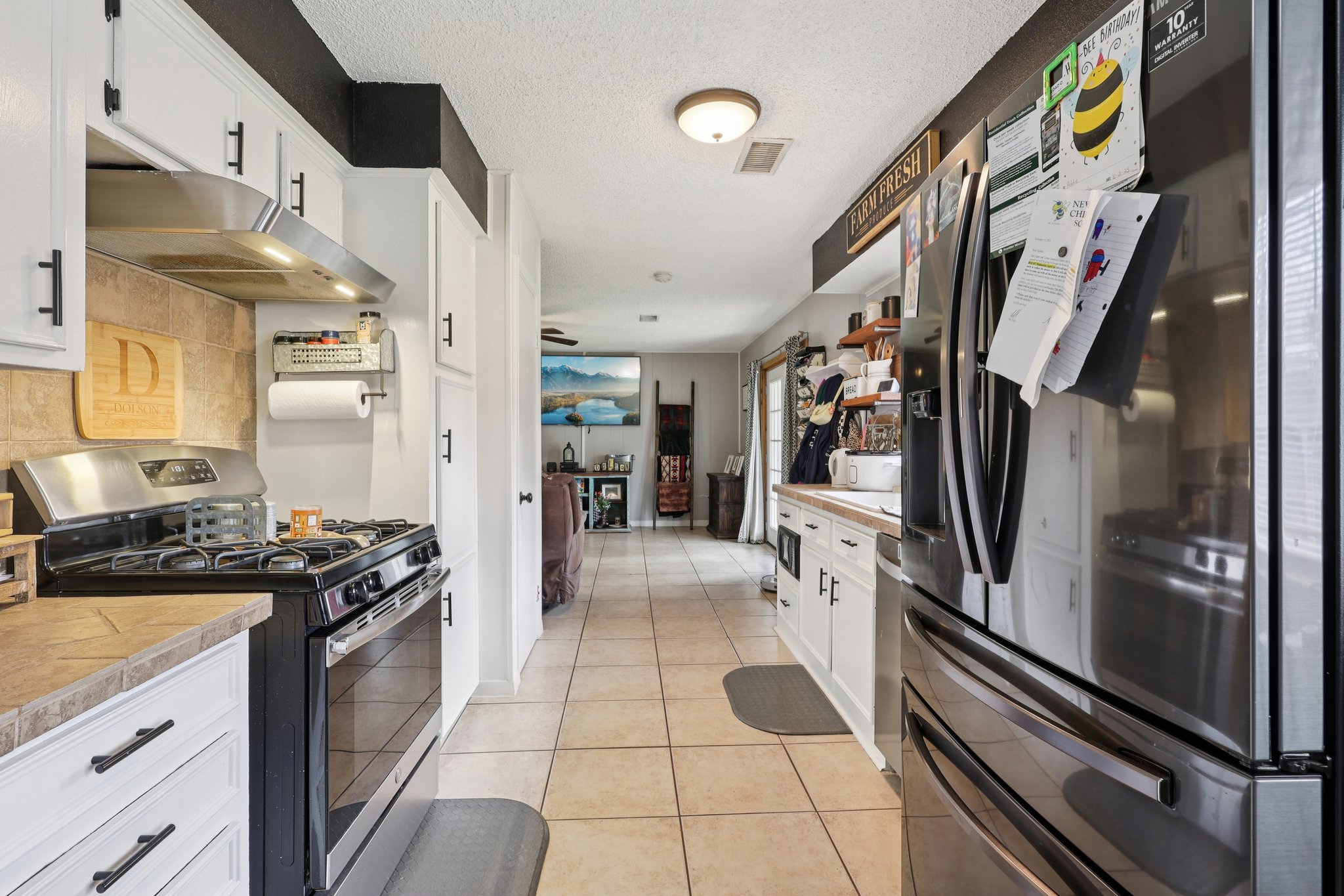 Montrose Cir-S0403-011.jpg