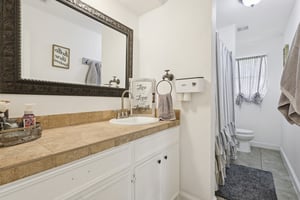 Montrose Cir-S0403-022.jpg